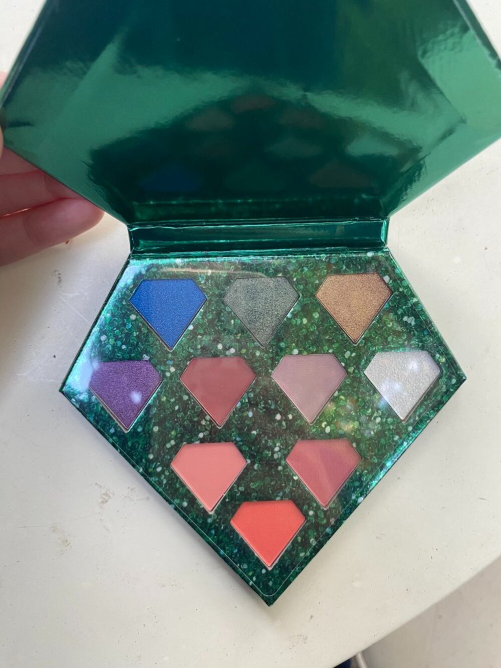 Brand New! FMG Avon Glimmer Diamond Shaped Makeup Compact Blue Purple Brown Pink